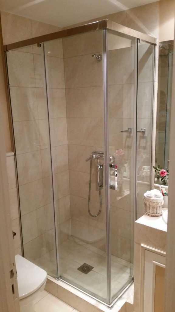 Mampara-corredera-baño-Madrid