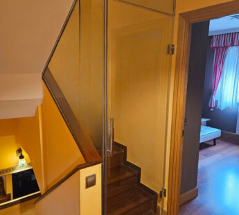 Cerramientos para Escaleras en Cristal